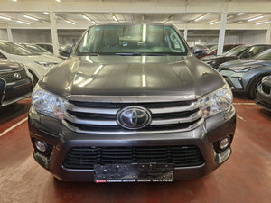 Toyota Hilux 2.4 Diesel  Manuelle 11 / 2017