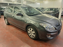 Charger l&#39;image dans la galerie, Hyundai I30 CW 1.6 Essence Manuelle 05 / 2008   !!! EXPORT !!!