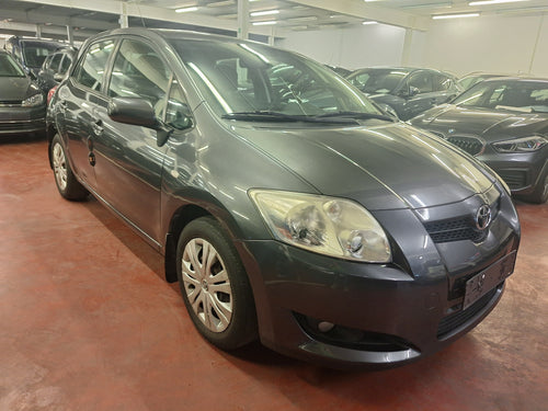 Toyota Auris 1.4 Essence Manuelle 12 / 2007