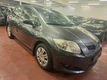 Charger l&#39;image dans la galerie, Toyota Auris 1.4 Essence Manuelle 12 / 2007