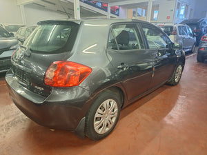 Toyota Auris 1.4 Essence Manuelle 12 / 2007