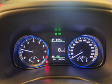 Load image into Gallery viewer, Hyundai Kona 1.6 Essence Automatique 07 / 2019