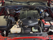 Afbeelding in Gallery-weergave laden, Toyota Hilux 2.4 Diesel Automatique 05 / 2017