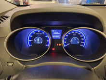 Charger l&#39;image dans la galerie, Hyundai IX35 1.6 Essence Manuelle 02 / 2013