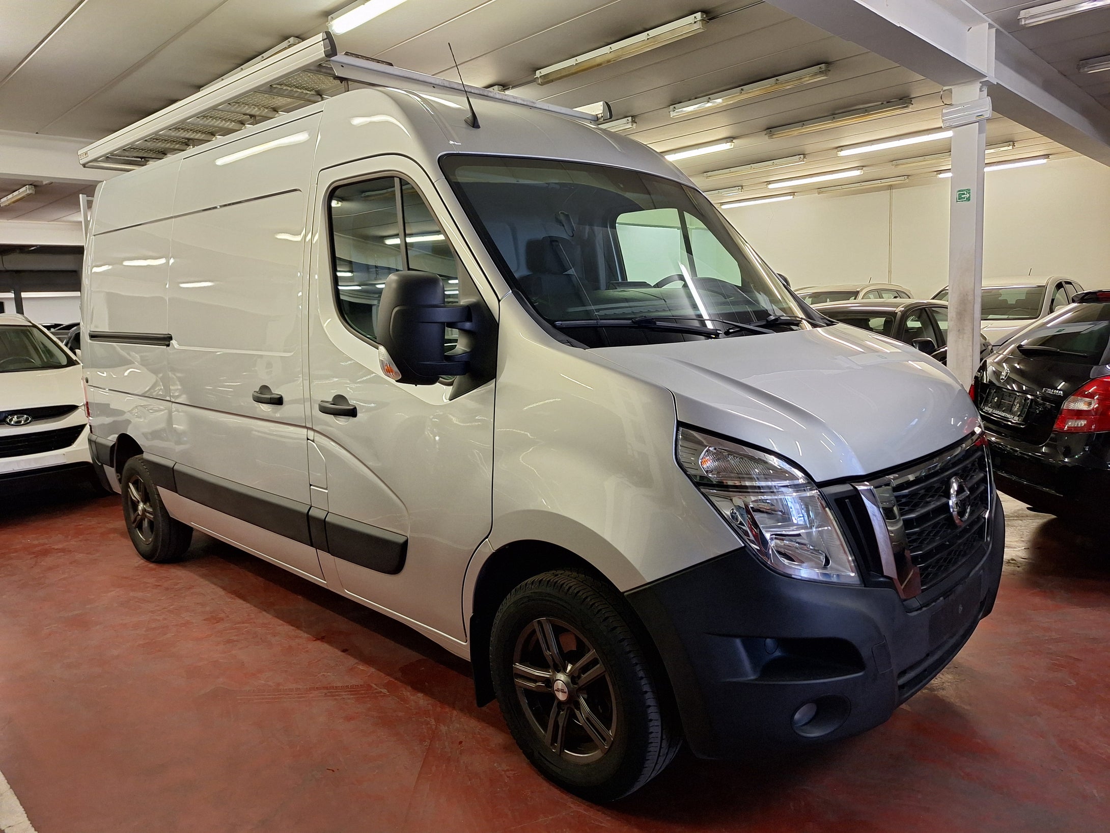Nissan NV 400 2.3 Diesel Manuelle 03 / 2021