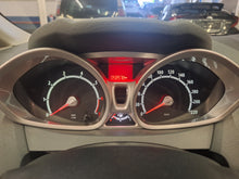 Load image into Gallery viewer, Ford Fiesta 1.4 Essence Manuelle 06 / 2009