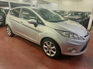 Ford Fiesta 1.4 Essence Manuelle 06 / 2009