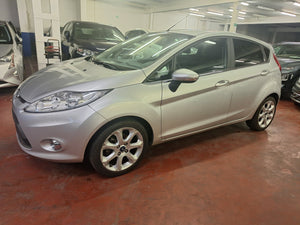 Ford Fiesta 1.4 Essence Manuelle 06 / 2009