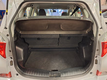 Charger l&#39;image dans la galerie, Toyota Verso S 1.3 Essence Automatique 01 / 2013