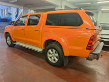 Charger l&#39;image dans la galerie, Toyota Hilux 3.0 Diesel Manuelle 12 / 2009
