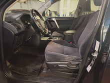 Charger l&#39;image dans la galerie, Toyota Land Cruiser 2.8 Diesel Automatique 12 / 2020