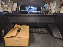 Charger l&#39;image dans la galerie, Toyota Land Cruiser 2.8 Diesel Automatique 12 / 2020