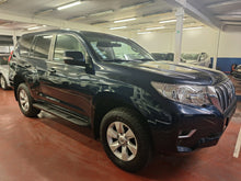 Charger l&#39;image dans la galerie, Toyota Land Cruiser 2.8 Diesel Automatique 12 / 2020