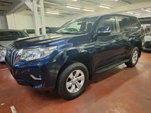 Charger l&#39;image dans la galerie, Toyota Land Cruiser 2.8 Diesel Automatique 12 / 2020