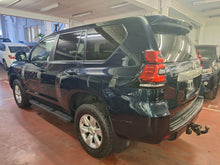Charger l&#39;image dans la galerie, Toyota Land Cruiser 2.8 Diesel Automatique 12 / 2020