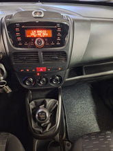 Charger l&#39;image dans la galerie, Opel Combo 1.6 Diesel Manuelle 07 / 2017