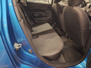 Mitsubishi Space Star 1.0 Essence Manuelle 08 / 2013