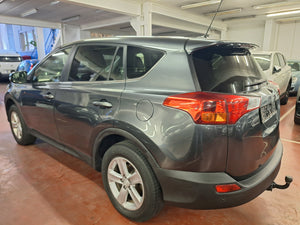 Toyota Rav 4 2.0 Essence 4x4 Manuelle 03 / 2014