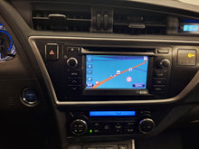 Afbeelding in Gallery-weergave laden, Toyota Auris 1.8 Hybride Automatique 01 / 2013