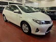 Afbeelding in Gallery-weergave laden, Toyota Auris 1.8 Hybride Automatique 01 / 2013