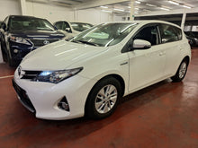 Afbeelding in Gallery-weergave laden, Toyota Auris 1.8 Hybride Automatique 01 / 2013