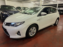 Afbeelding in Gallery-weergave laden, Toyota Auris 1.8 Hybride Automatique 01 / 2013
