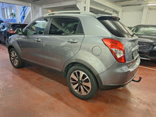 Load image into Gallery viewer, Ssang Yong Korando 2.0 Diesel Manuelle 02 / 2016