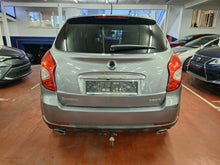 Load image into Gallery viewer, Ssang Yong Korando 2.0 Diesel Manuelle 02 / 2016
