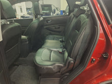 Load image into Gallery viewer, Nissan Qashqai +2 1.6 Diesel Manuelle 04 / 2013