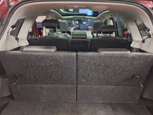 Load image into Gallery viewer, Nissan Qashqai +2 1.6 Diesel Manuelle 04 / 2013