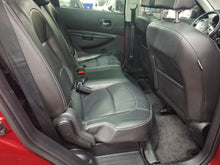 Load image into Gallery viewer, Nissan Qashqai +2 1.6 Diesel Manuelle 04 / 2013