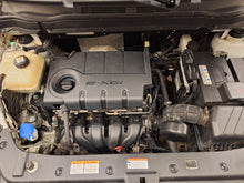 Load image into Gallery viewer, Ssang Yong Korando 2.0 Essence Manuelle 02 / 2016