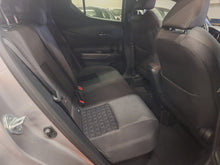 Charger l&#39;image dans la galerie, Toyota C-HR 1.8 Hybride Automatique 11 / 2021