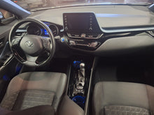 Charger l&#39;image dans la galerie, Toyota C-HR 1.8 Hybride Automatique 11 / 2021
