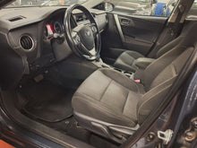 Afbeelding in Gallery-weergave laden, Toyota Auris 1.8 Hybride Automatique 10 / 2014