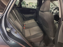 Afbeelding in Gallery-weergave laden, Toyota Auris 1.8 Hybride Automatique 10 / 2014