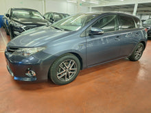 Afbeelding in Gallery-weergave laden, Toyota Auris 1.8 Hybride Automatique 10 / 2014