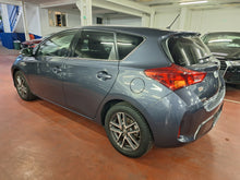 Afbeelding in Gallery-weergave laden, Toyota Auris 1.8 Hybride Automatique 10 / 2014