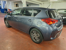Afbeelding in Gallery-weergave laden, Toyota Auris 1.8 Hybride Automatique 10 / 2014