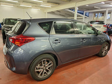 Afbeelding in Gallery-weergave laden, Toyota Auris 1.8 Hybride Automatique 10 / 2014