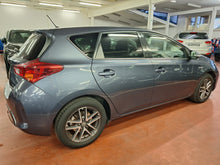 Afbeelding in Gallery-weergave laden, Toyota Auris 1.8 Hybride Automatique 10 / 2014