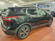 Afbeelding in Gallery-weergave laden, Nissan Qashqai 1.3 Essence Automatique 11 / 2019