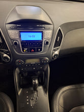Afbeelding in Gallery-weergave laden, Hyundai IX 35 2.0 essence Automatique 01 / 2011