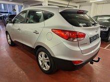 Afbeelding in Gallery-weergave laden, Hyundai IX 35 2.0 essence Automatique 01 / 2011