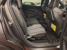 Charger l&#39;image dans la galerie, Peugeot 5008 1.6 Essence GT Line Automatique 07 / 2017