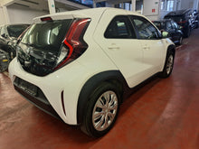 Charger l&#39;image dans la galerie, Toyota Aygo X 1.0 Essence Automatique 03 / 2024