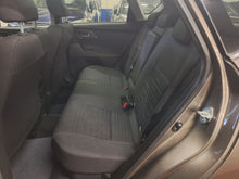 Charger l&#39;image dans la galerie, Toyota Auris 1.8 Hybride Automatique 07 / 2016