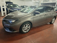 Charger l&#39;image dans la galerie, Toyota Auris 1.8 Hybride Automatique 07 / 2016