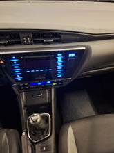 Charger l&#39;image dans la galerie, Toyota Auris 1.3 Essence Manuelle 02 / 2016