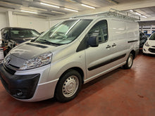 Afbeelding in Gallery-weergave laden, Toyota Proace 2.0 Diesel Manuelle 03 / 2016